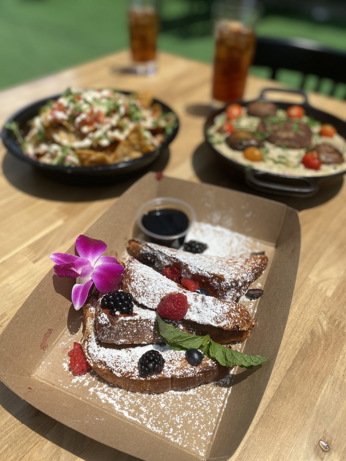 The Best Vegan Outdoor Dining in Los Angeles