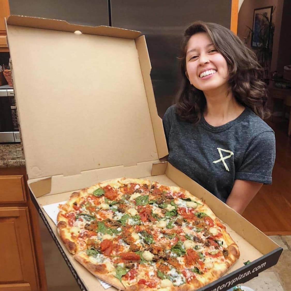 Vegan pizza deals delivery