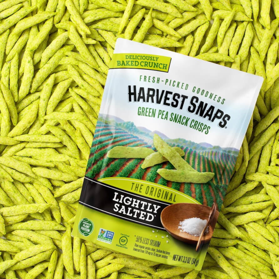 Harvest Snaps Veggie Chips (Green Pea Snack Crisps Lightly Salted, 3.3 oz)  | Powered by Plant Protein, Gluten Free, Non-GMO Baked Vegetable Crisps 