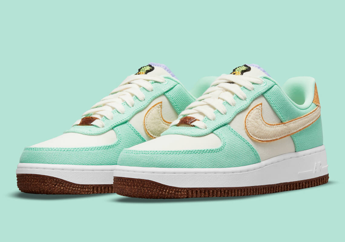 It Girls Prove That Nike Air Force 1's Are Here to Stay