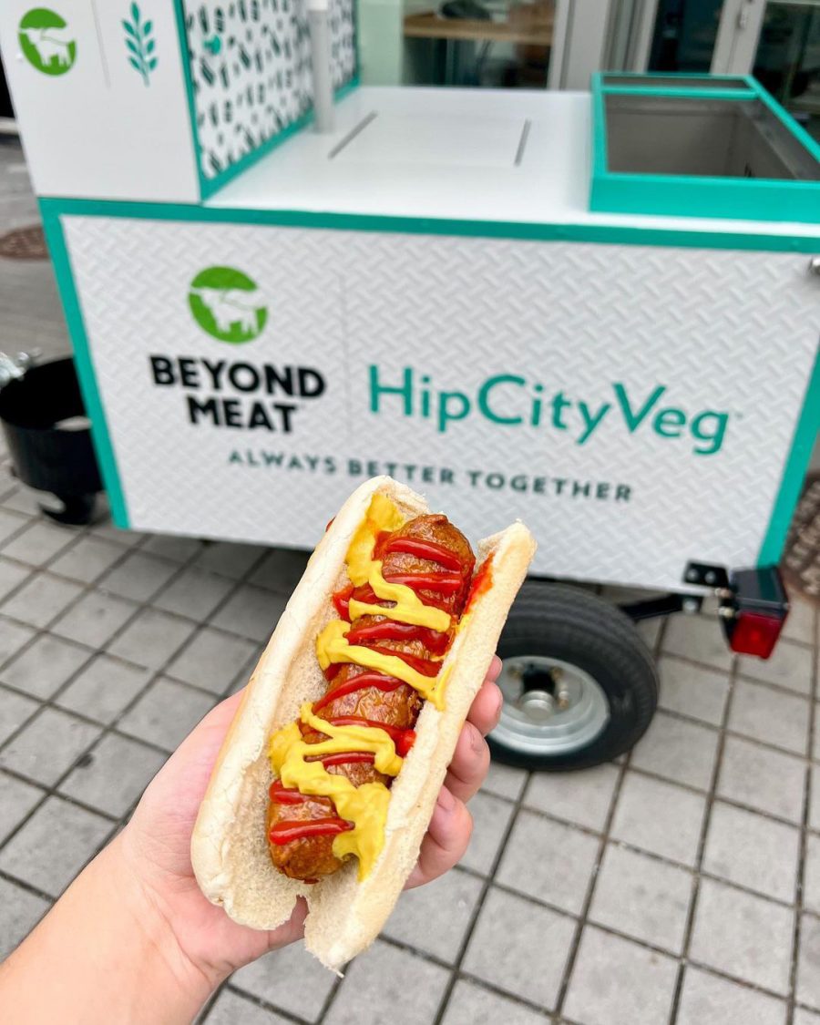 HipCityVeg Launches Vegan Hot Dog Cart Outside of Nationals Park