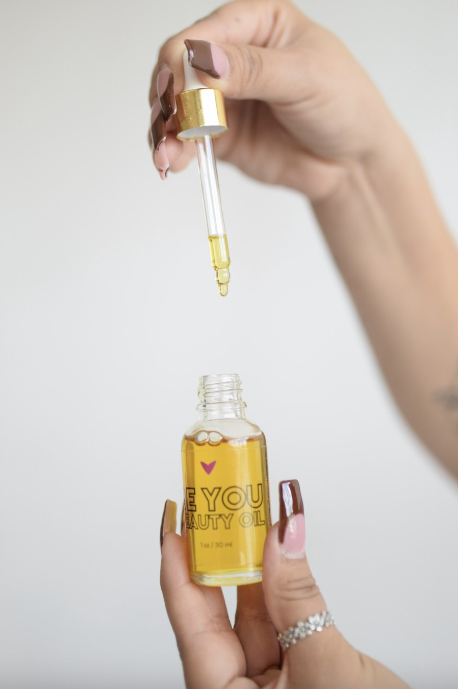 Liplove beauty oil