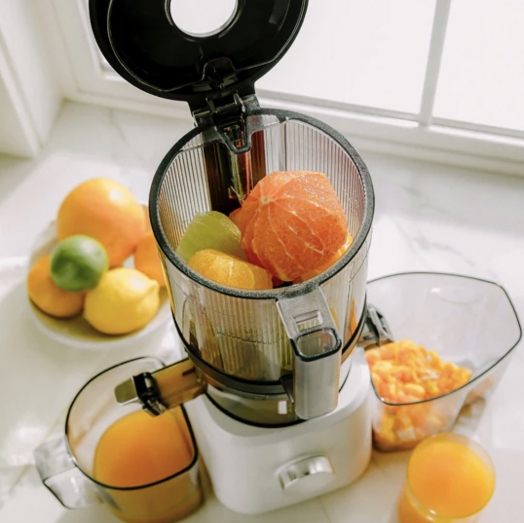 Nama juicer with fruits inside
