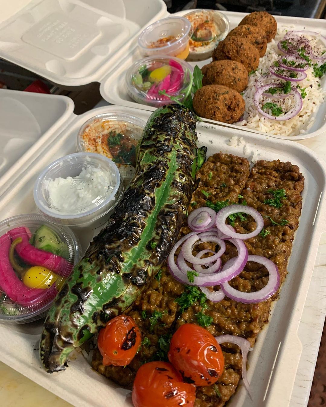 BeeWali's Vegan AF meals in trays