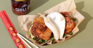 MANEATINGPLANT dish in tray