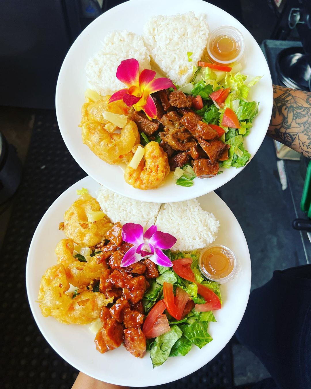 Srey Vegan meals on plates 