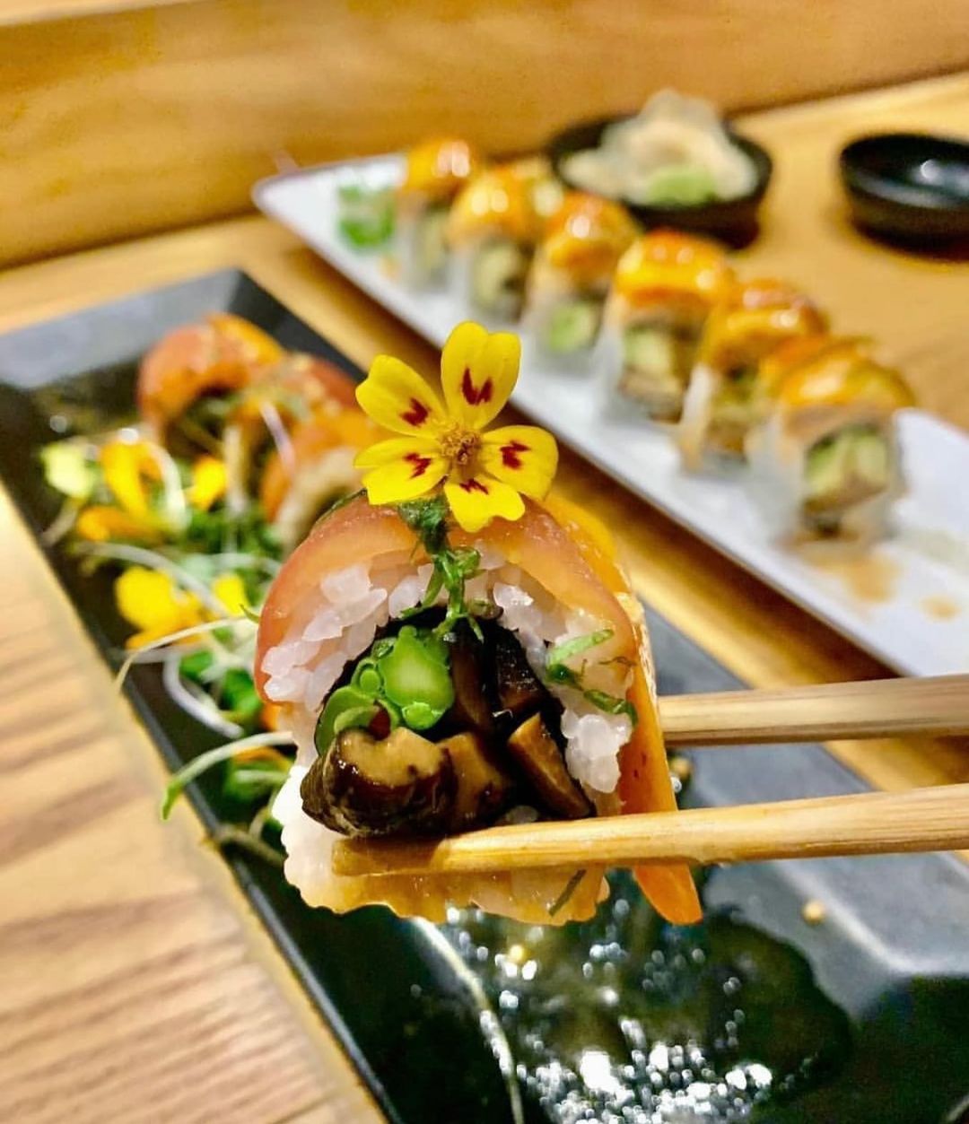 Tane Vegan Izakaya rolls of sushi on plates
