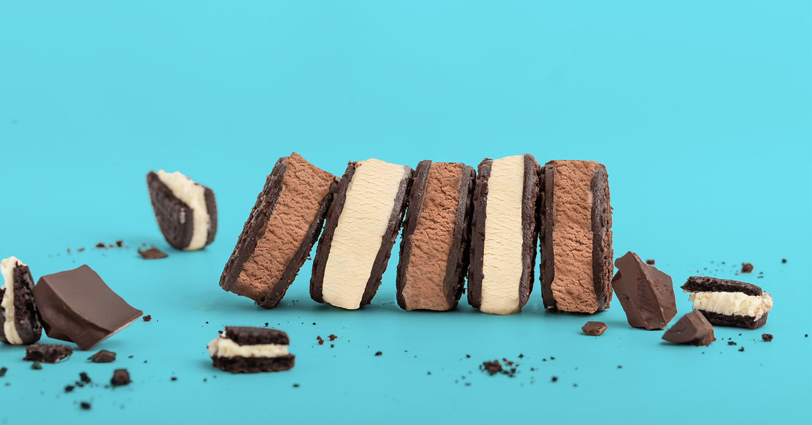 Introducing Chloe's Mini Cookie Sandwiches: Delicious, Better-for-You Frozen Treats
