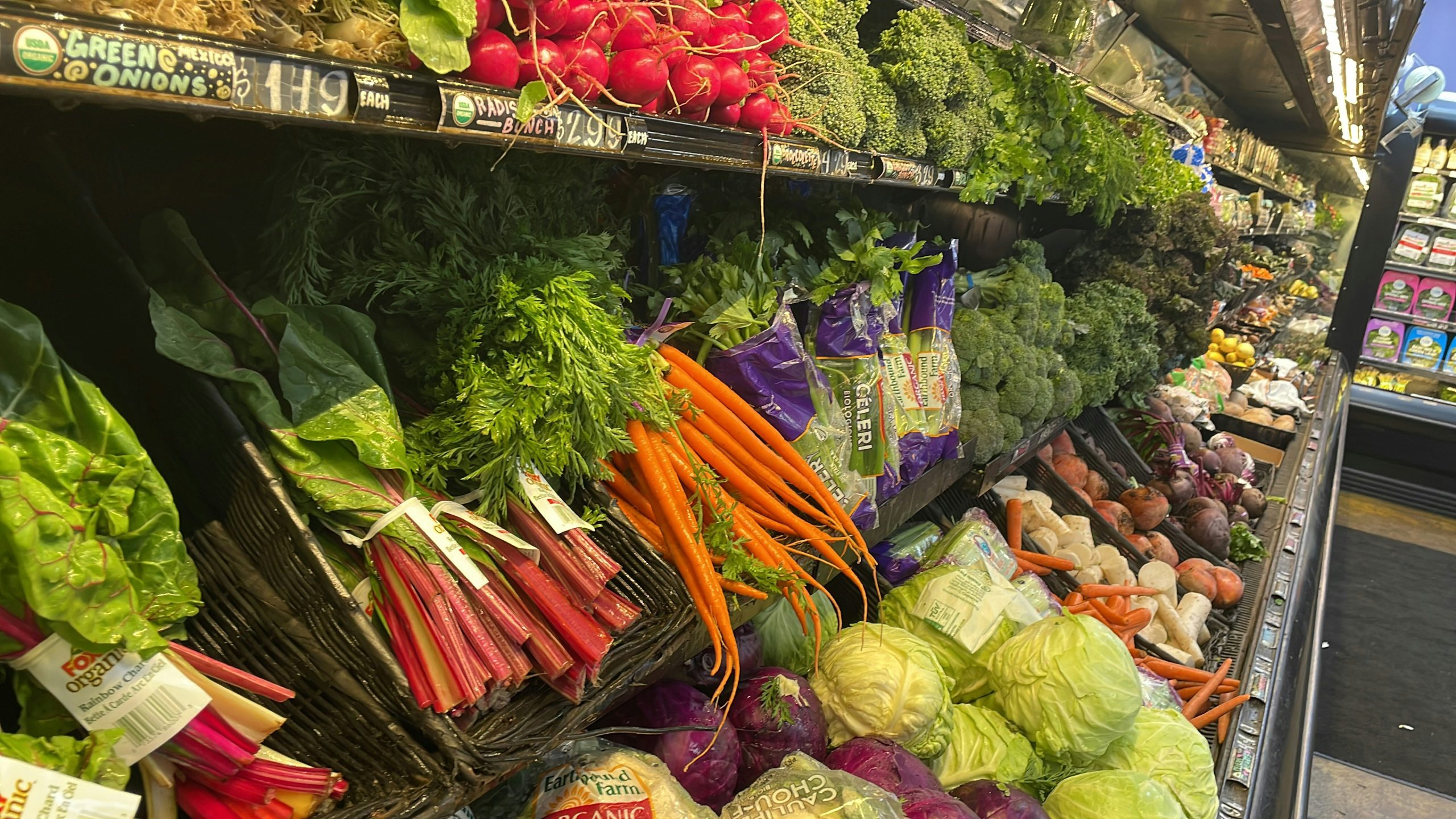 vegetables at grocery store