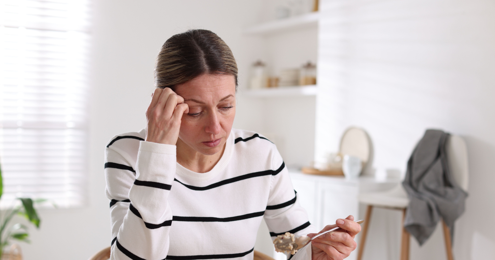 7 subtle wardrobe changes women make when they’ve quietly lost their joy in life