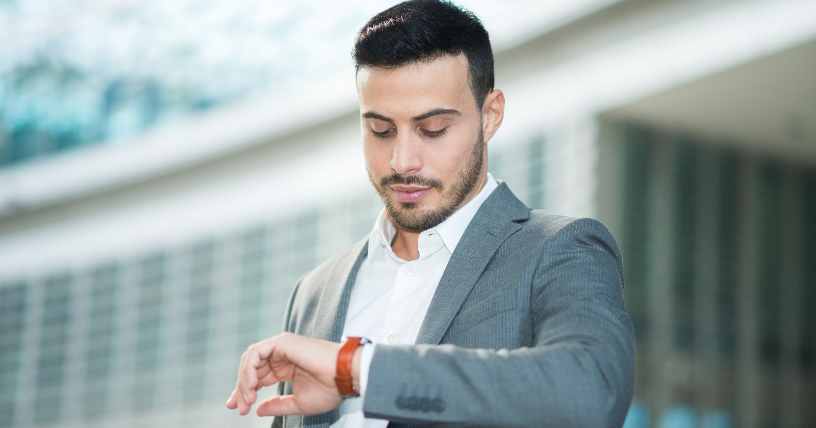 Psychology Explains Why Watch Wearers Have a Unique Relationship with Time in a Smartphone World