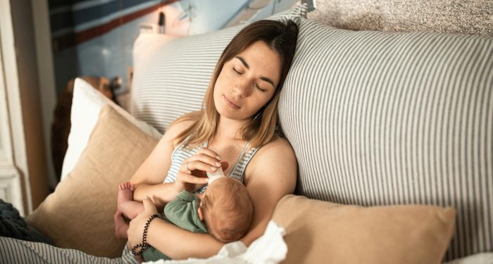 Landmark pregnancy study finds the more a mother's brain changes, the stronger the bond with her baby