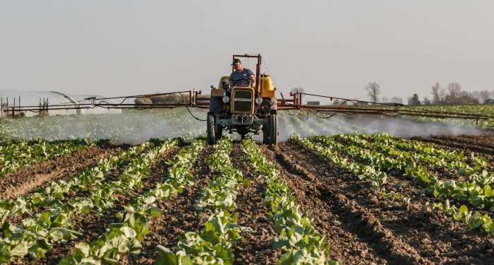 Syngenta stops producing paraquat after 60 years, but the U.S. still hasn't banned it