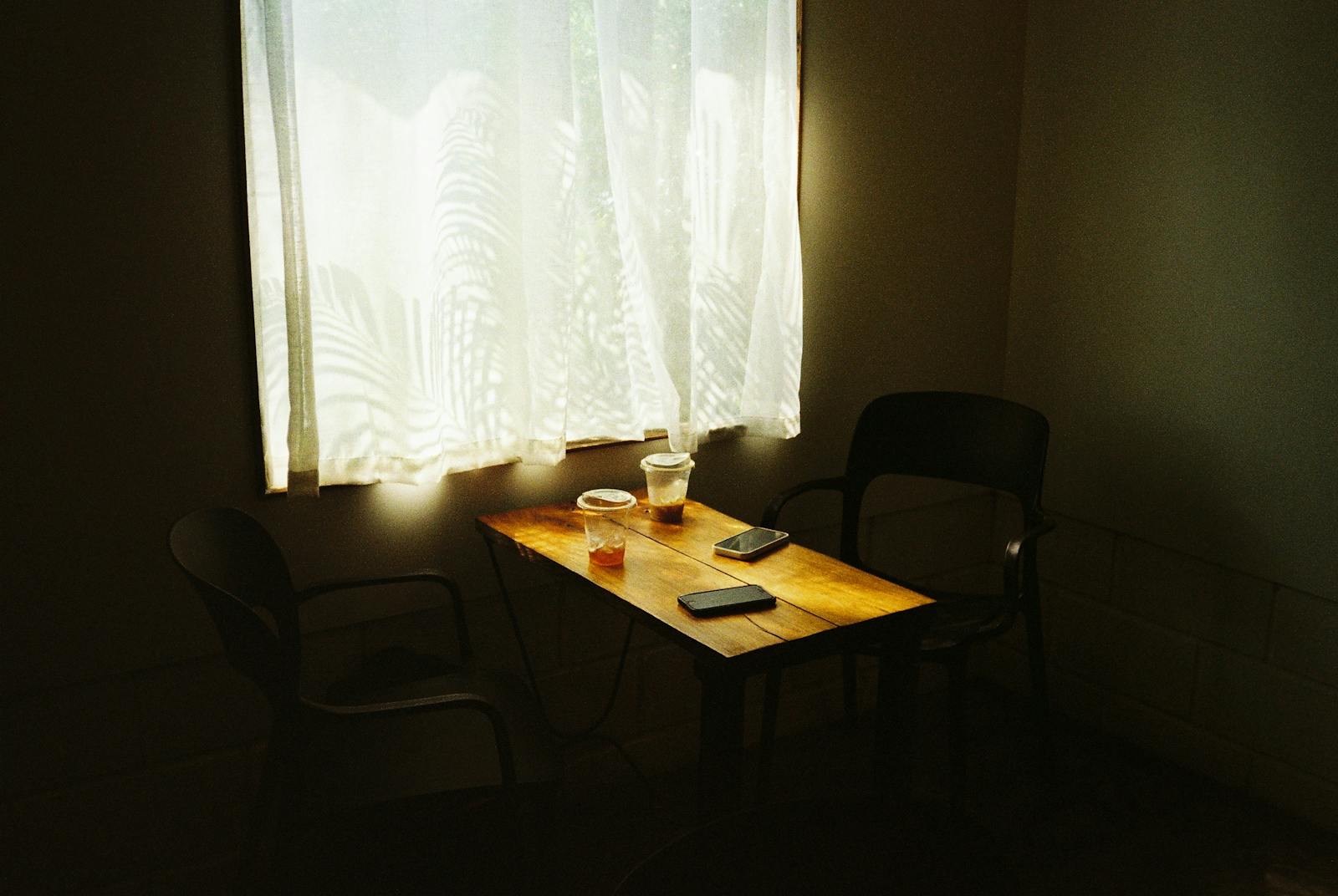 empty cafe table morning