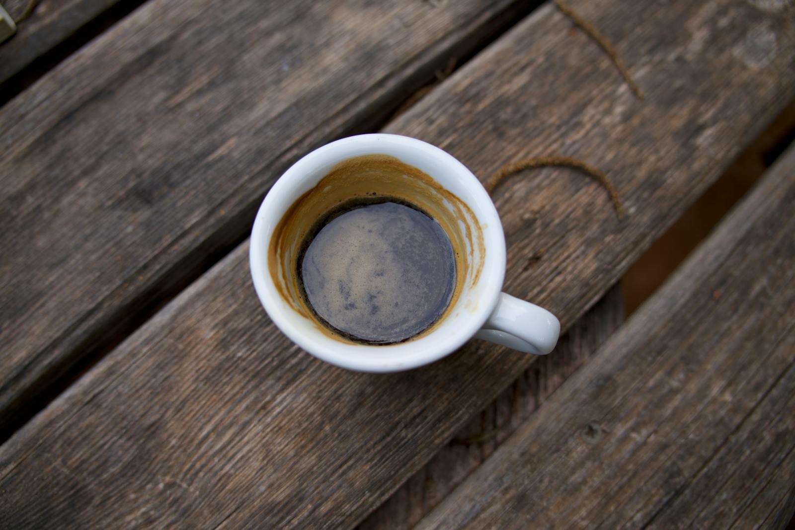 empty coffee shop table