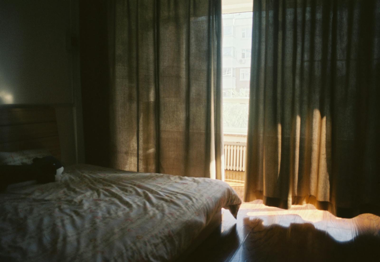 morning light bedroom