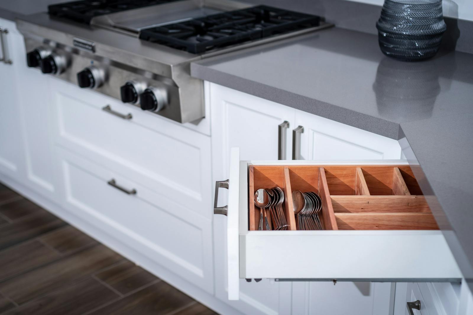 organized kitchen drawer dividers