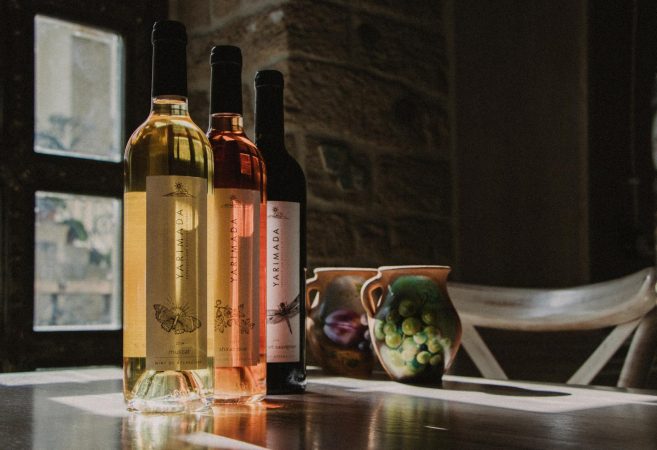 The people who eat intuitively and the people who track every macro often share the same origin story. They both grew up in homes where food was never emotionally neutral.