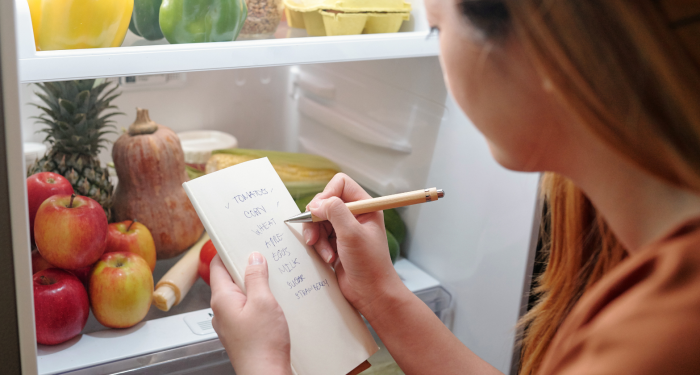 Psychology says people who still write shopping lists on paper instead of using their phone aren't stuck in the past they're engaging a form of cognitive processing that strengthens memory and follow-through