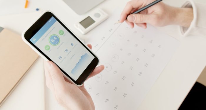 Psychology says the most grounded people in their forties aren't the ones with the cleanest morning routines, they're the ones who stopped treating wellness as another performance review and started treating it as the bare minimum of being kind to themselves